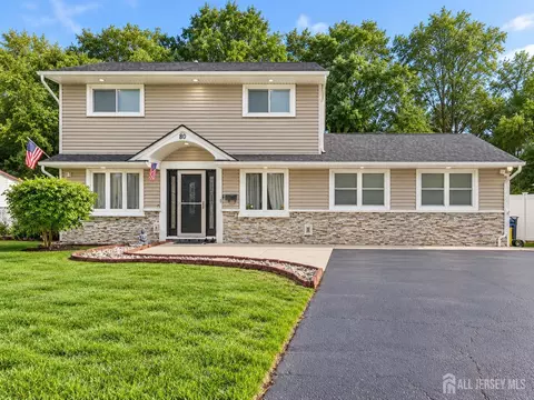 80 Stillwell Rd, South Brunswick, NJ 08824