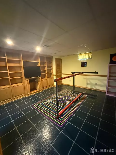 Other - 8 Teaberry Dr, Edison, NJ 08820 photo 2 of 3