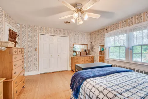 Bedroom - 669 Old Post Rd, Edison, NJ 08817 photo 3 of 7