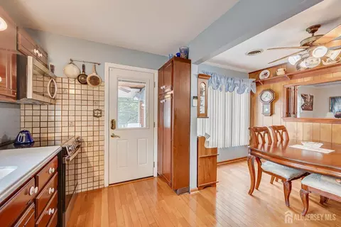 Other - 669 Old Post Rd, Edison, NJ 08817 photo 3 of 6