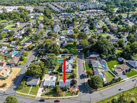 View/Area - 669 Old Post Rd, Edison, NJ 08817 photo 10 of 11