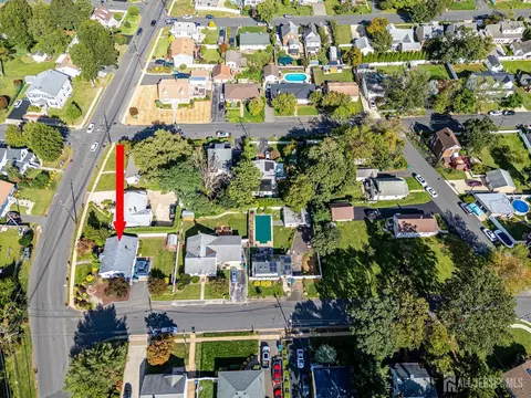 View/Area - 669 Old Post Rd, Edison, NJ 08817 photo 9 of 11