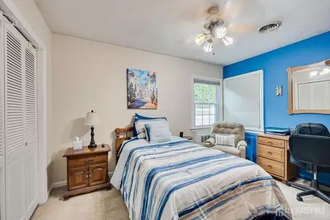 Bedroom - 669 Old Post Rd, Edison, NJ 08817 photo 4 of 7