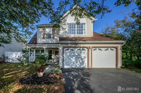 21 Bailly Dr, Burlington, NJ 08016