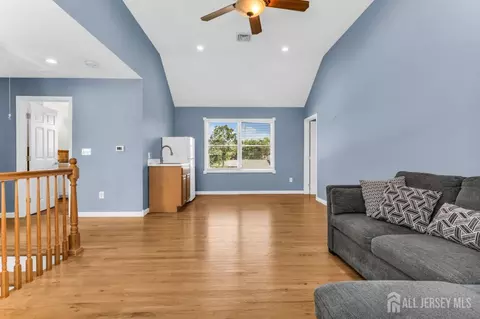 Other - 6 Middlesex Rd, Matawan, NJ 07747 photo 4 of 10