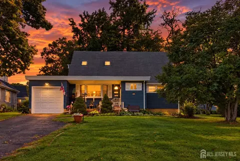 1033 Clinton Ave, South Plainfield, NJ 07080