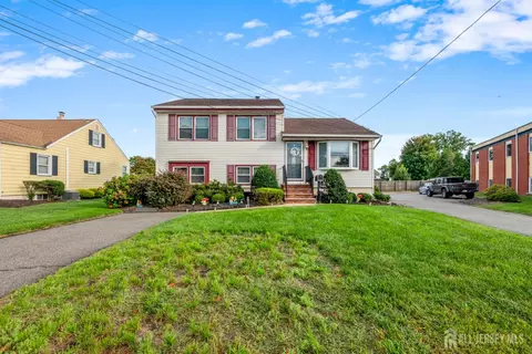 304 Maple Ave, South Plainfield, NJ 07080