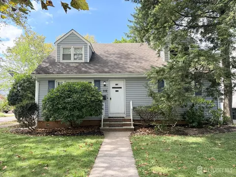 516 Braun Ave, Highland Park, NJ 08904