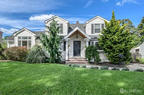 128 Florence Pl, South Plainfield, NJ 07080