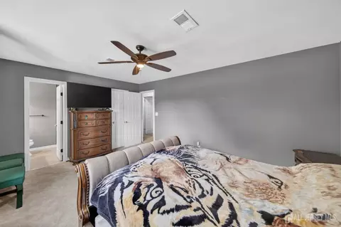 Bedroom - 9 Nightingale St, Edison, NJ 08820 photo 6 of 8