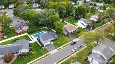 View/Area - 9 Nightingale St, Edison, NJ 08820 photo 1 of 6