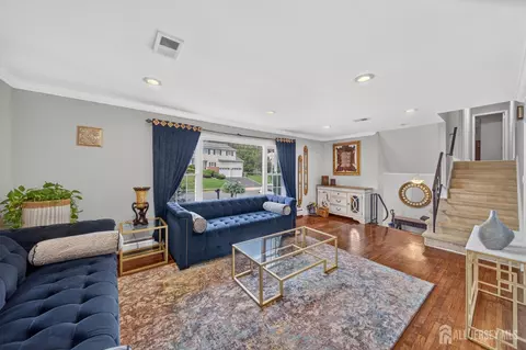 Other - 9 Nightingale St, Edison, NJ 08820 photo 2 of 9