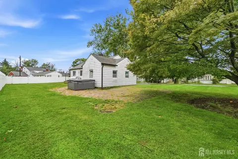 Exterior - 314 2nd St, Middlesex, NJ 08846 photo 3 of 4