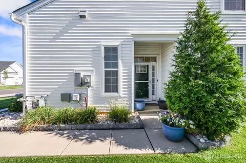 96 Starlight Dr, Monroe, NJ 08831