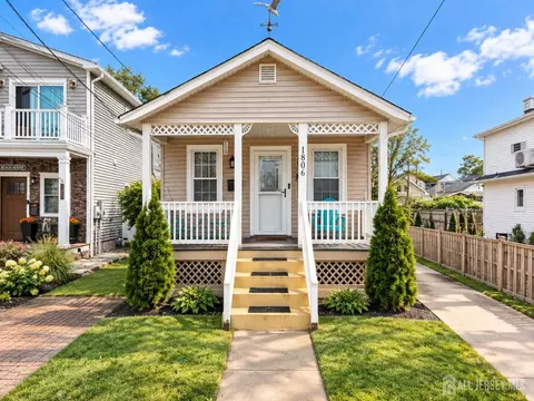 1806 Fernwood Rd, Belmar, NJ 07719