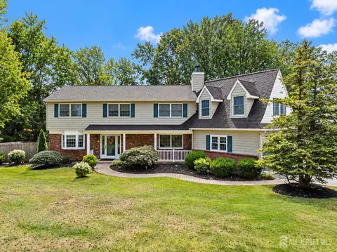 72 Central Ave, East Brunswick, NJ 08816