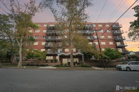 123 S Adelaide Ave #3J, Highland Park, NJ 08904