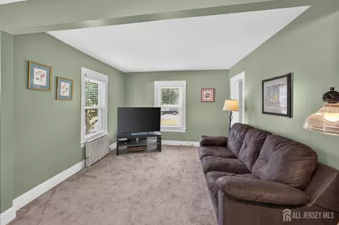 Other - 325 Dorn Ave, Middlesex, NJ 08846 photo 7 of 18