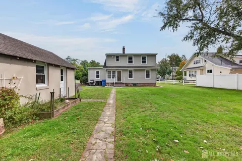 Exterior - 325 Dorn Ave, Middlesex, NJ 08846 photo 8 of 13