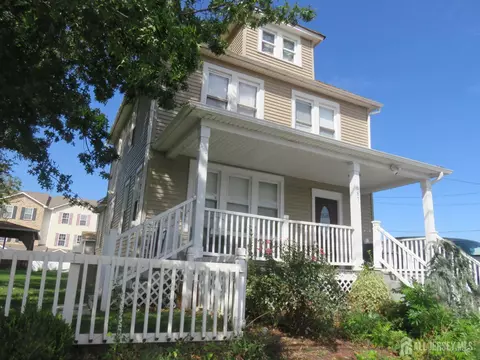 687 Somerset St, Somerset, NJ 08873