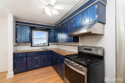 Kitchen - 133 Hillcrest Ave, Plainfield, NJ 07062 photo 1 of 1