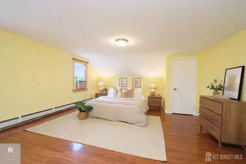 Bedroom - 133 Hillcrest Ave, Plainfield, NJ 07062 photo 4 of 4