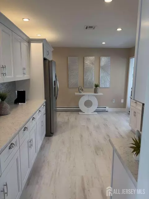 Entry Way - 792 Pompton Rd #A, Monroe, NJ 08831 photo 8 of 8