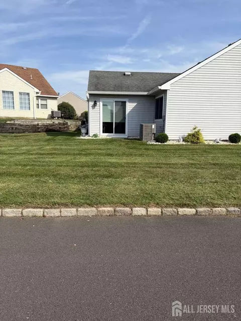 Exterior - 792 Pompton Rd #A, Monroe, NJ 08831 photo 2 of 6