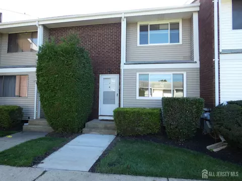 4 Quincy Cir # -H, South Brunswick, NJ 08810