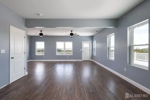 Living - 227 Bay Ave, Leonardo, NJ 07737 photo 1 of 8