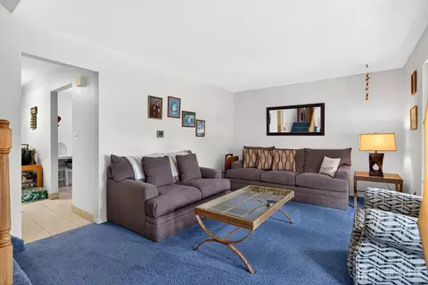 Living - 21 Sulliman Rd, Edison, NJ 08817 photo 1 of 2