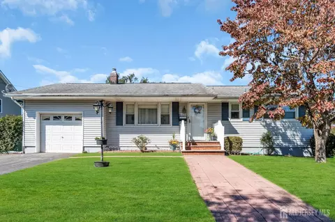 12 Emma Pl, Piscataway, NJ 08854
