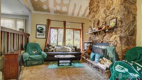 Living - 1 Jackson Ave, Parlin, NJ 08859 photo 2 of 2