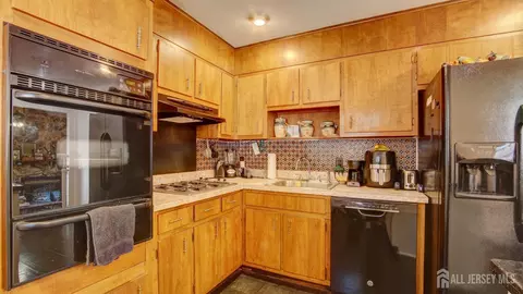 Kitchen - 1 Jackson Ave, Parlin, NJ 08859 photo 1 of 2