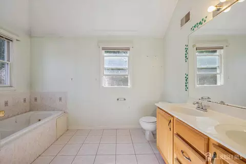 Bath - 13 Johnson Ave, Monroe, NJ 08831 photo 1 of 3