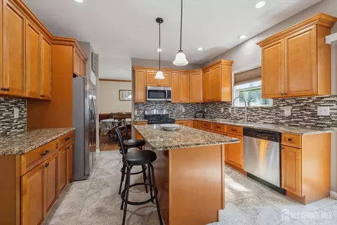 Kitchen - 13 Johnson Ave, Monroe, NJ 08831 photo 1 of 2