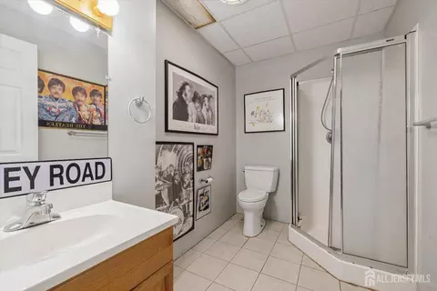 Bath - 13 Johnson Ave, Monroe, NJ 08831 photo 3 of 3