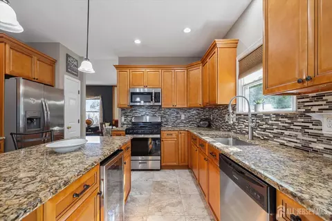 Kitchen - 13 Johnson Ave, Monroe, NJ 08831 photo 2 of 2