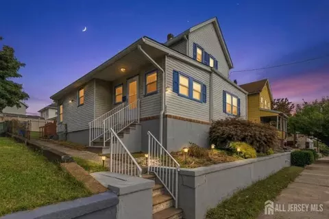 520 Henry St, South Amboy, NJ 08879