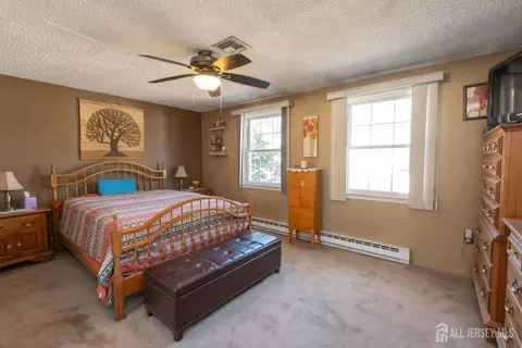 Bedroom - 242 Marblehead Ln #N, Monroe, NJ 08831 photo 1 of 4