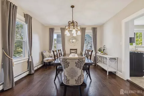Dining - 202 Ashland Rd, Middlesex, NJ 08846 photo 1 of 2