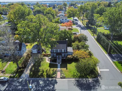 View/Area - 202 Ashland Rd, Middlesex, NJ 08846 photo 2 of 4