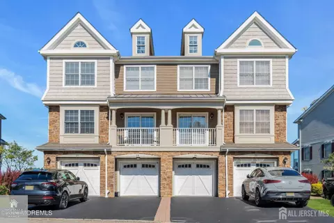 28 Raritan Reach Rd, South Amboy, NJ 08879