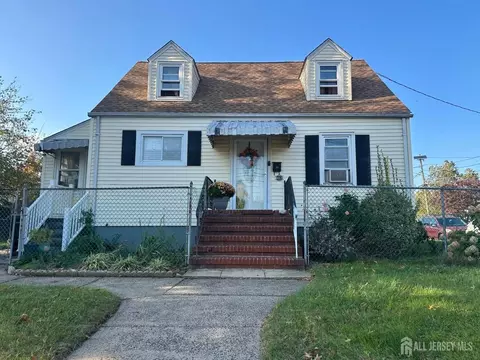 663 Hamilton St, Somerset, NJ 08873