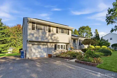 916 Green Grove Rd, Neptune, NJ 07753