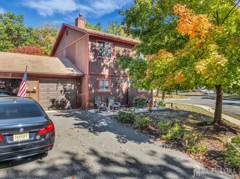 16 Cardinal Ln, Howell, NJ 07731