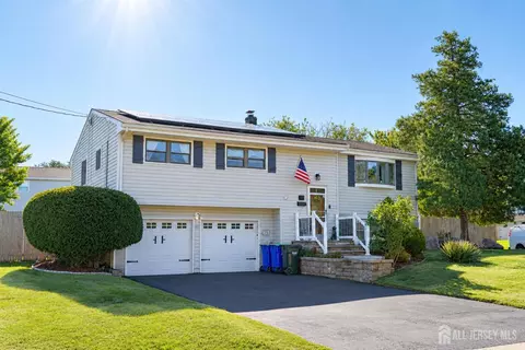 15 Foxwood Dr, Somerset, NJ 08873