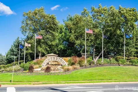 View/Area - 63 Diamond Spring Dr, Monroe, NJ 08831 photo 1 of 10