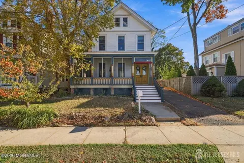 85 Osborn St, Keyport, NJ 07735