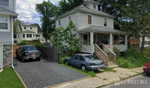 49 Birchwood Ave, Keansburg, NJ 07734